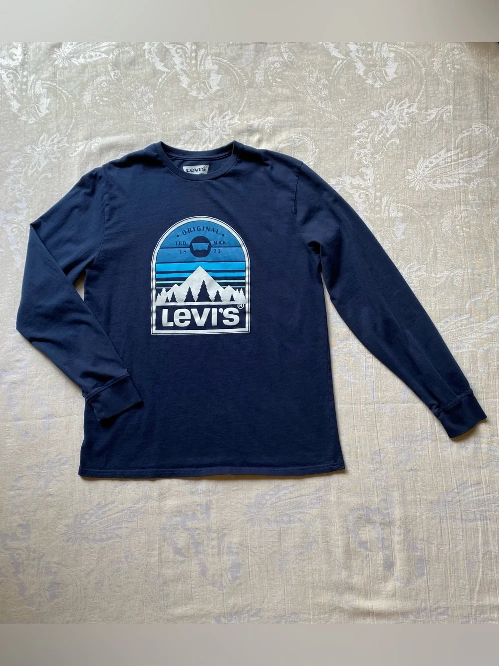 Levis elevate your